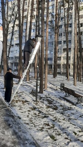 Замена ламп в сквере. Январь 2020.